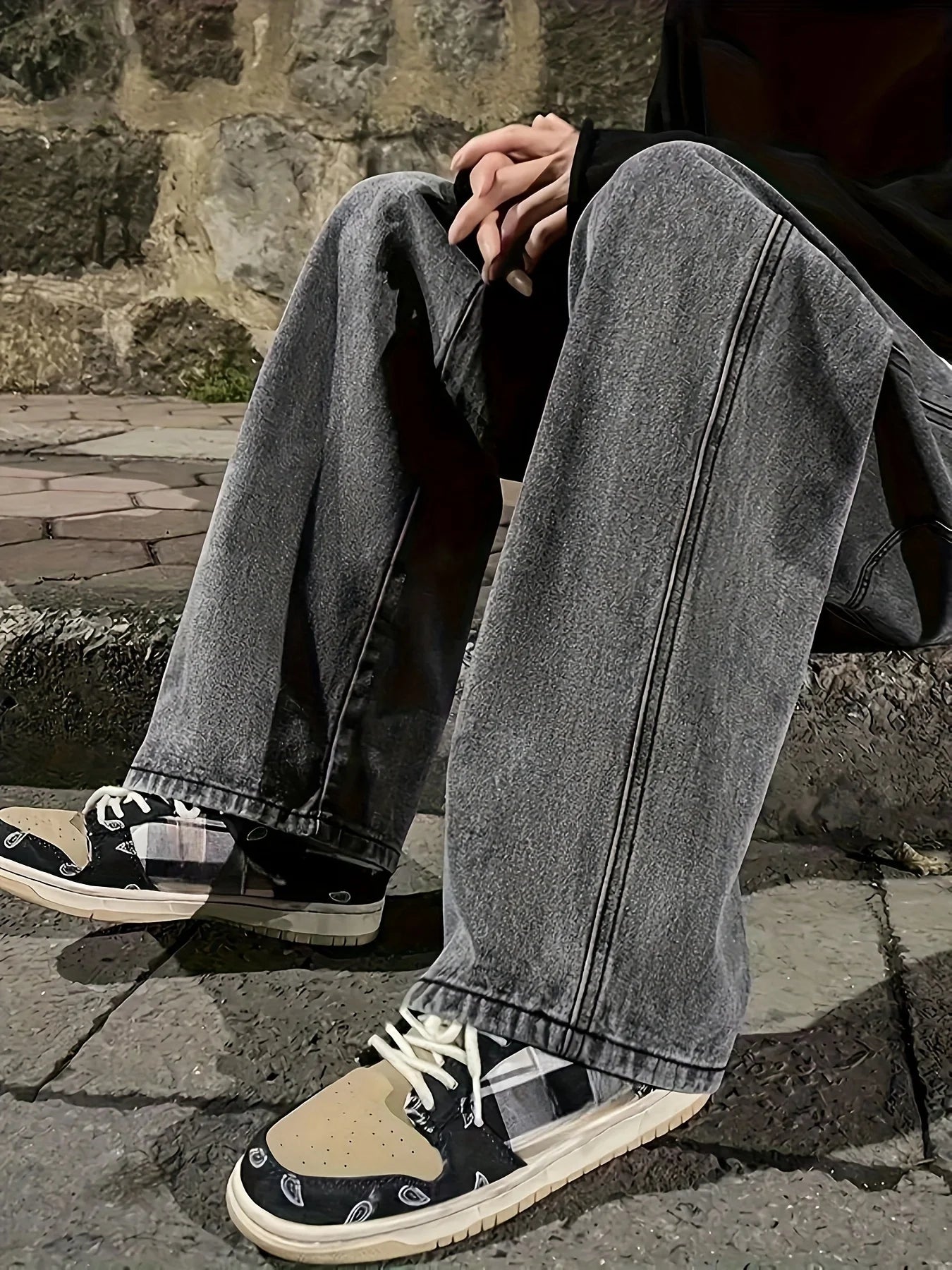 Men’s Loose Gray Jeans
